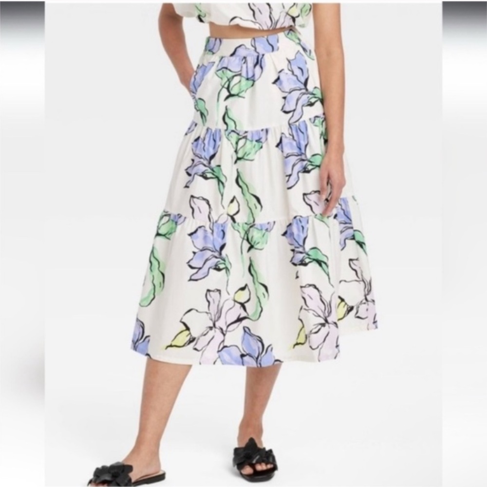 100% Cotton A New Day Floral purple & Cream skirt